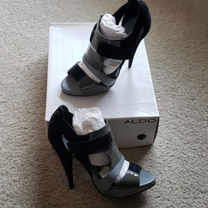 Aldo Hondel patent and suede sandals Sz 40